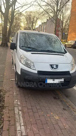 Peugeot Boxer Ambulance 2016 White