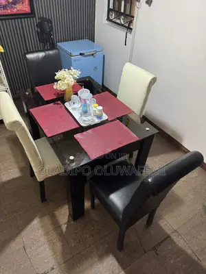 Executive 4 Seater Dining Set