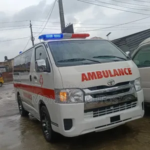 Toyota HiAce 2015 White