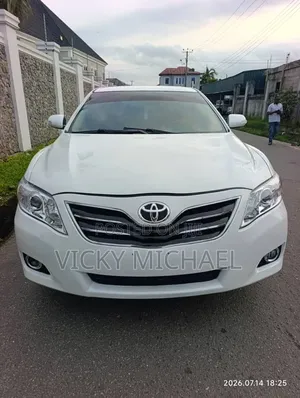 Toyota Camry 2009 White