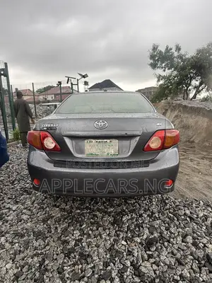 Toyota Corolla 2009 Gray
