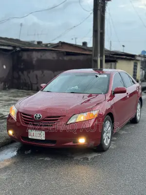 Toyota Camry XLE 4dr Sedan (2.4L 4cyl 5A) 2009 Red