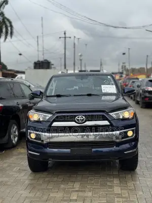 Toyota 4-Runner Limited 4x4 2018 Blue