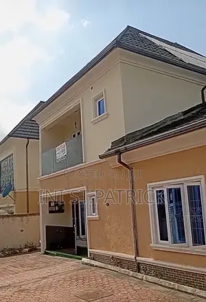 4bdrm Duplex in Grey City, Sabon Lugbe for sale