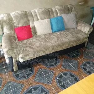 Luxury 7-Seater Sofa Set in Excellent Condition, Great Price