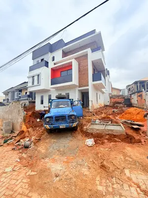 5bdrm Duplex in GRA Phase 1 for sale