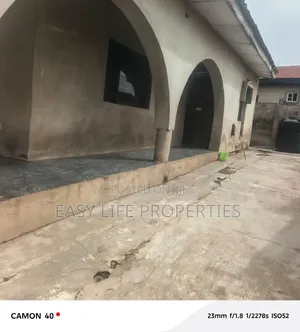 4bdrm Room & Parlour in Alabidun, Alakia for sale