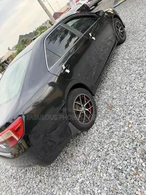 Toyota Camry SE 4dr Sedan (2.5L 4cyl 6A) 2013 Black