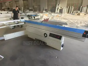 Industrial Sliding Table Precision Saw