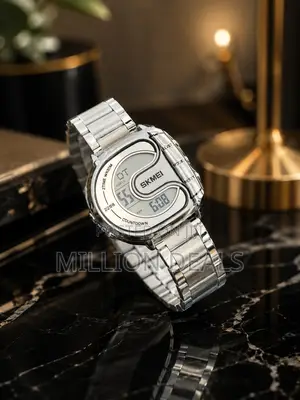 Stylish Trendy Men’s Silver C Inspires Wrist Watch