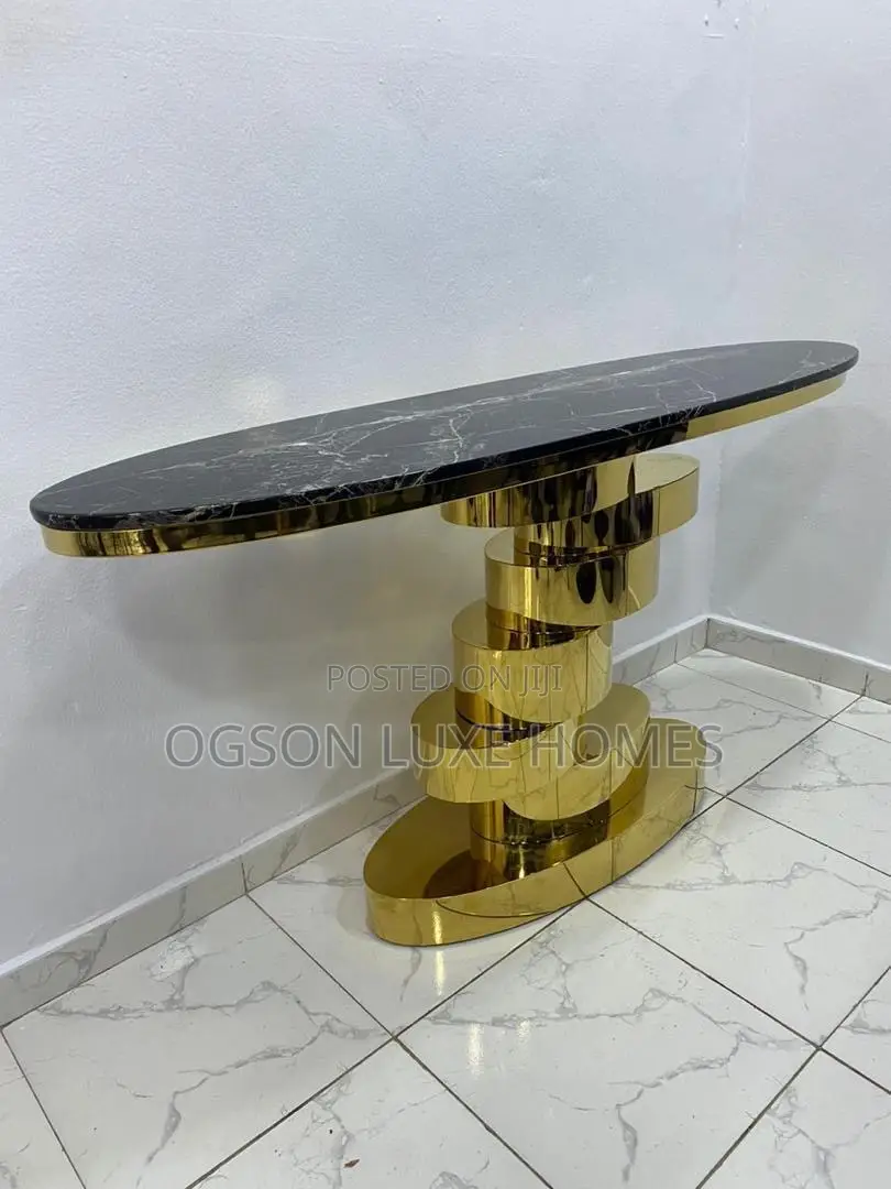 Constole Table