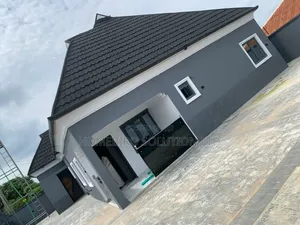 3bdrm Apartment in Prime Estate, Akala Express for rent