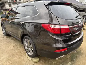 Hyundai Santa Fe Limited FWD 2016 Brown