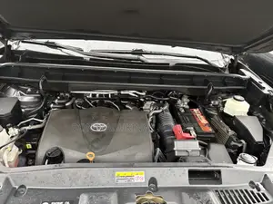 Toyota Highlander Platinum AWD 2020 Gray