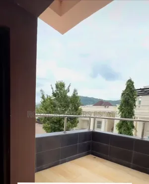 5bdrm Duplex in Katampe Extension for rent