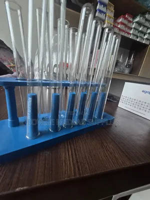 Laboratory Test Tube Rack – Durable Essential Lab Equipment