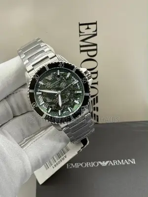 Emporio and Armani Quality Luxury Men Chain Wristwatch