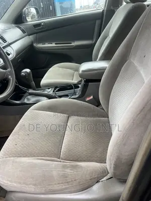Toyota Camry LE 4dr Sedan (2.4L 4cyl 5A) 2005 Black