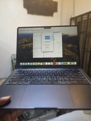 Laptop Apple MacBook Air 2022 M2 8GB Apple M2 SSD 256GB