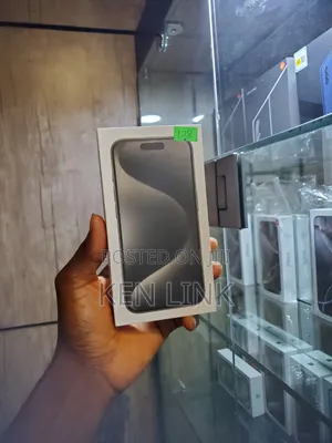 New Apple iPhone 15 Pro 128 GB