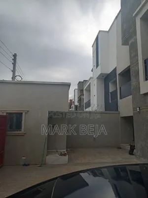 6bdrm Duplex in Ochacho Estate, Idu for rent