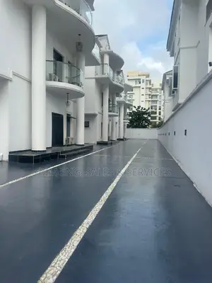 Floor Concrete