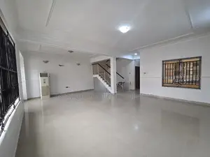 5bdrm Townhouse / Terrace in Bourdillon Court, Chevron for rent