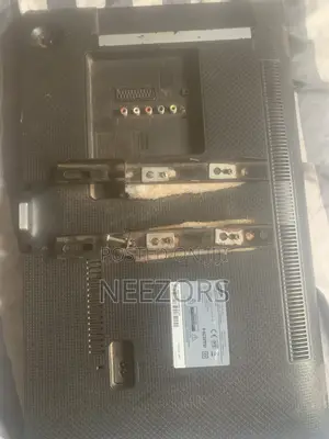 Samsung TV 24 Inches