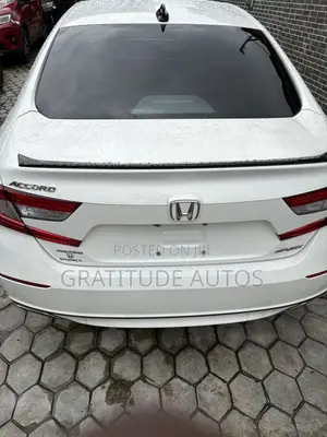 Honda Accord Sport 2.0T 2022 White
