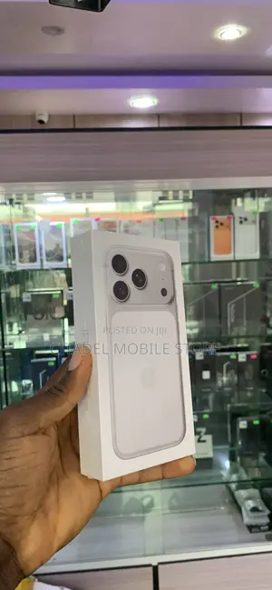 New Apple iPhone 17 Pro 256 GB Silver