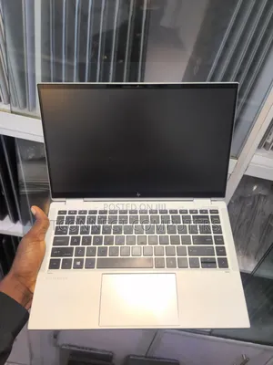 Laptop HP EliteBook 1040 G8 32GB Intel Core i7 SSD 512GB