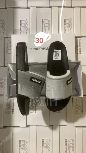 Men's Premium Contrast Strap Casual Slides