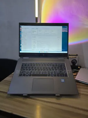 Laptop HP ZBook Studio G5 32GB Intel Xeon SSD 1T