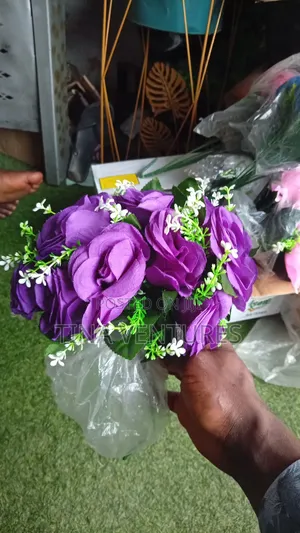 Artificial Flower's