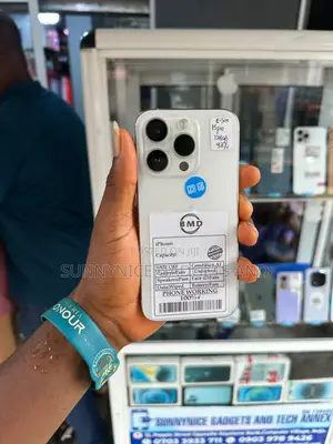 Apple iPhone 15 Pro 128 GB Silver