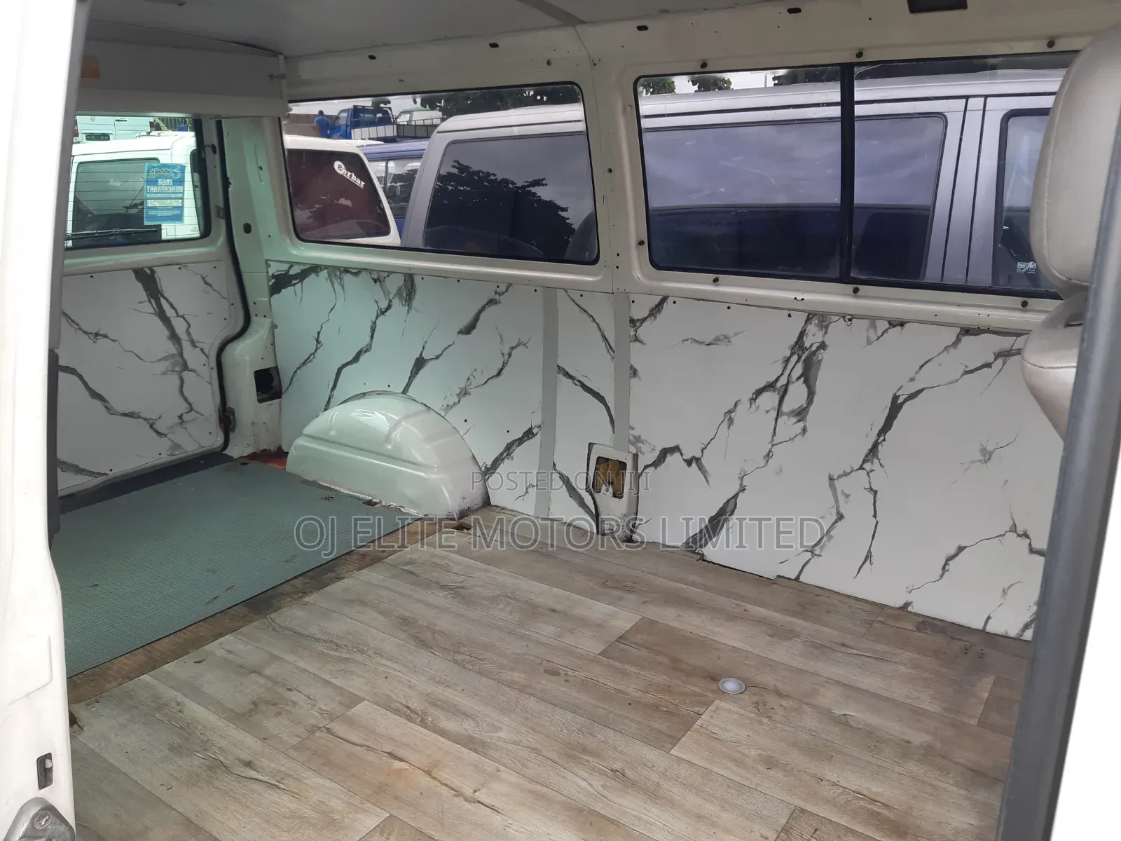 Volkswagen Transporter 2003 White