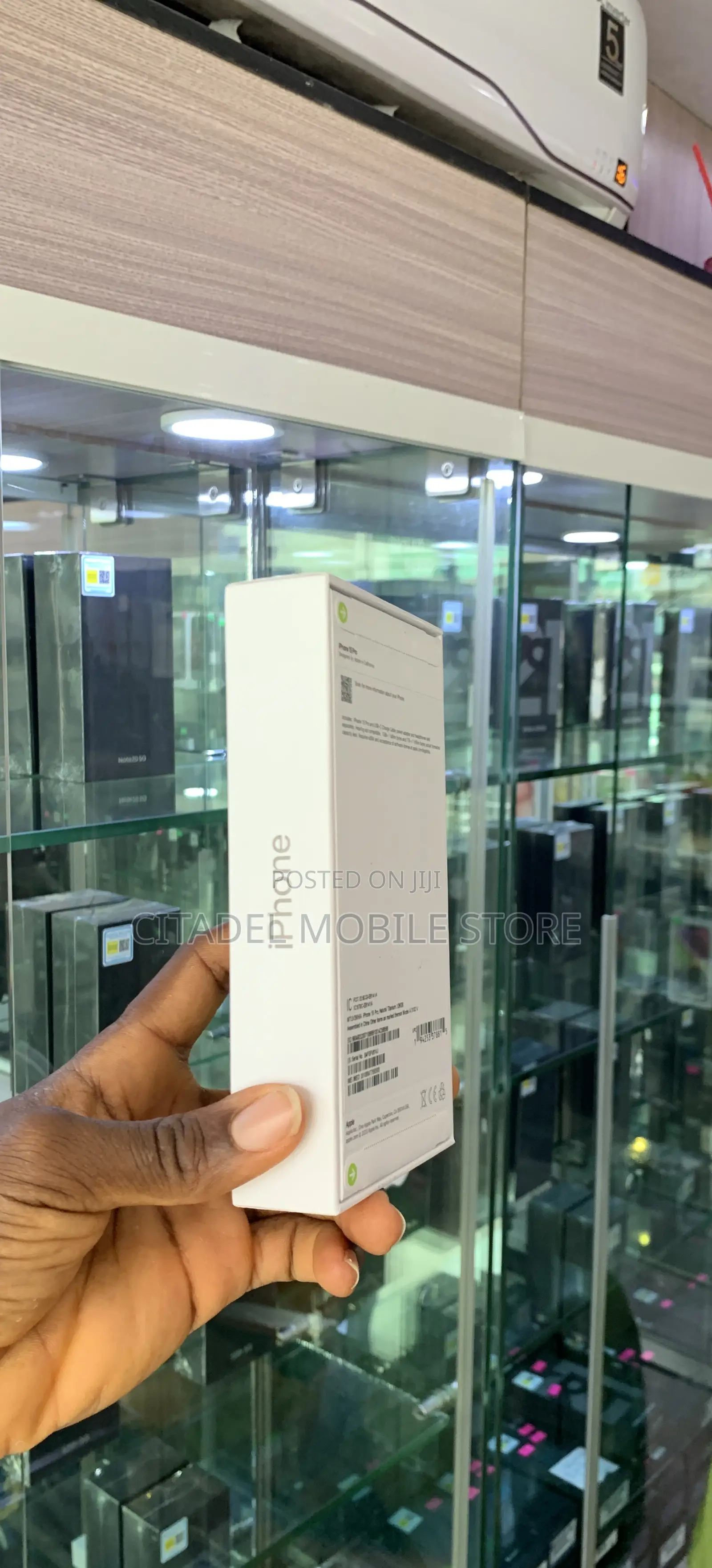 New Apple iPhone 15 Pro 128 GB