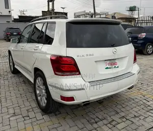 Mercedes-Benz GLK-Class 350 4MATIC 2011 White