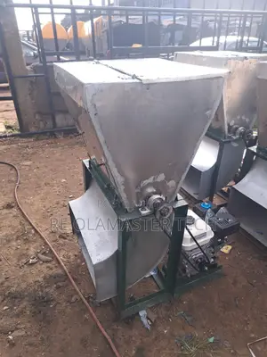 Wet Cassava Stainless Grater
