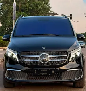 Mercedes-Benz V-Class 2023 Black