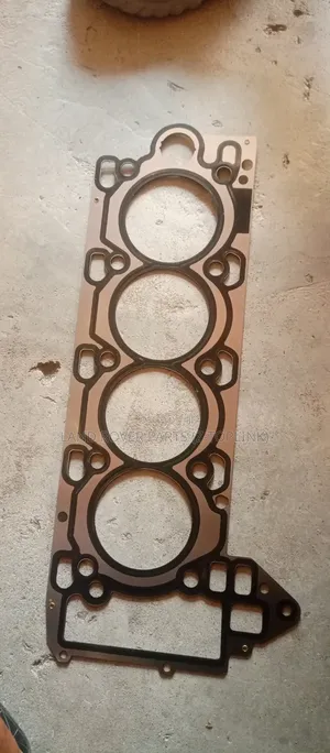 Iron Top Gasket V8 2014 Range Rover
