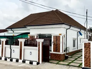 Luxury 3 Bedroom Self Compound Apt in Umuahia, 24/7 Power + Fast Wifi