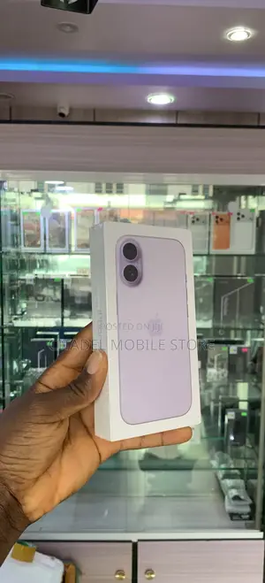 New Apple iPhone 17 256 GB Purple