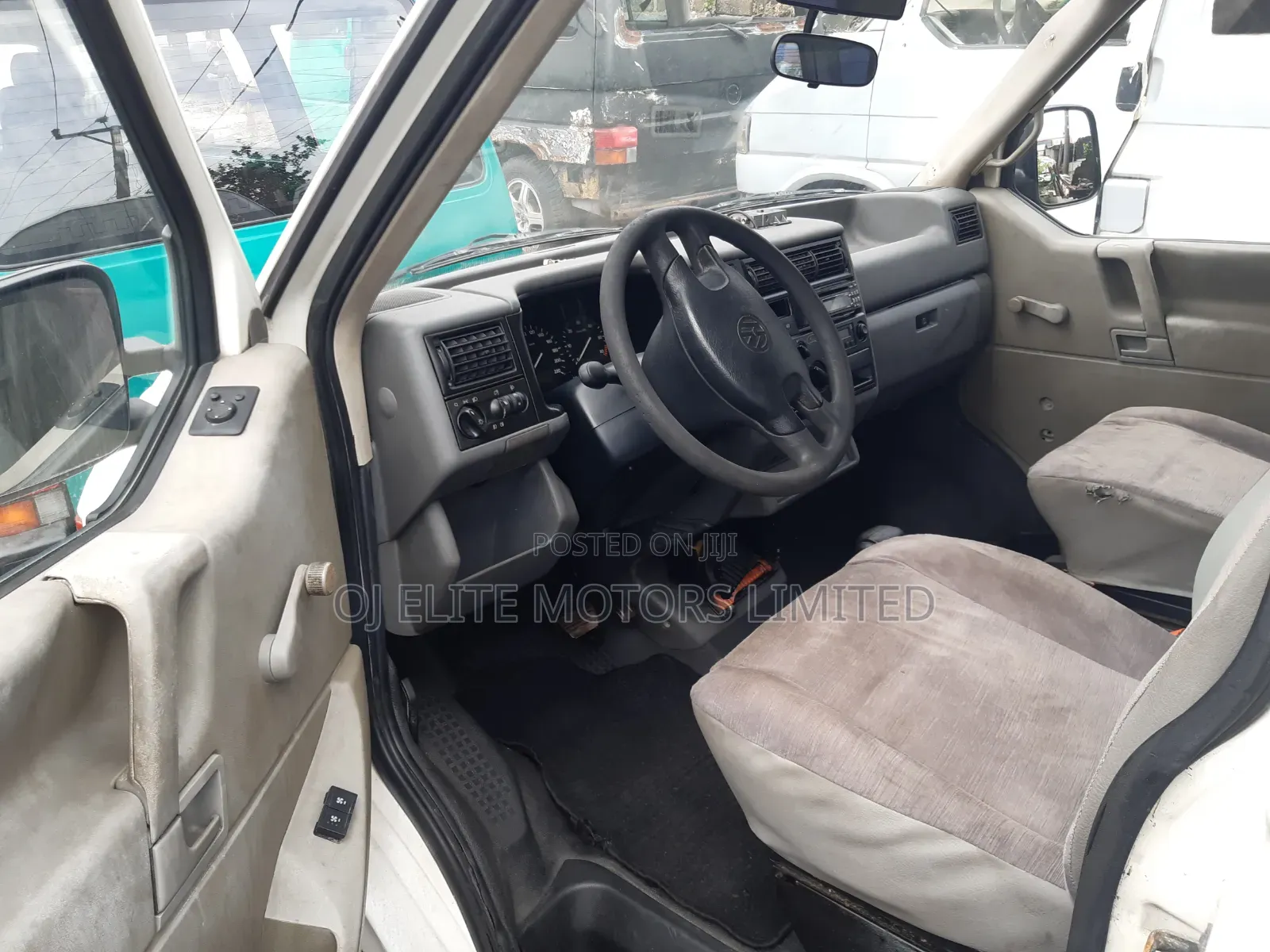 Volkswagen Transporter 2005 White