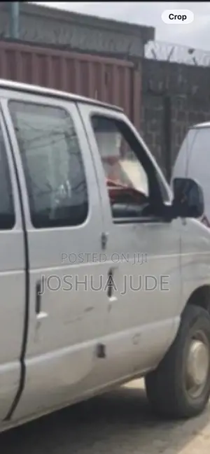 Ford E350 2006 Grey