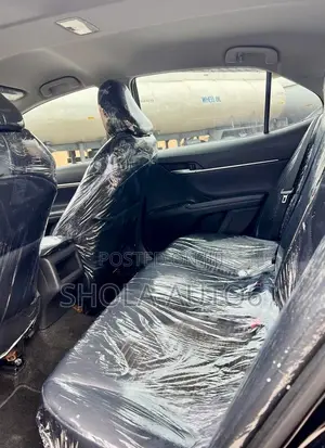 Toyota Camry SE Nightshade FWD 2020 Black