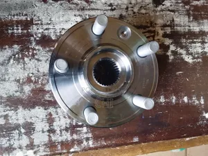 Front Wheel Hulb Range Rover Verlar