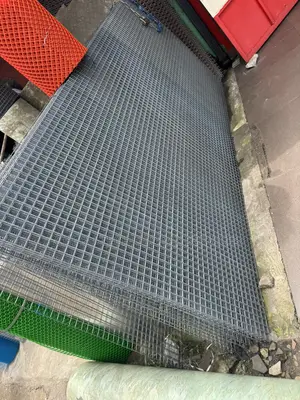 Galvanized Welded Wire Mesh Panels 4*8ft* 4mm Thickness