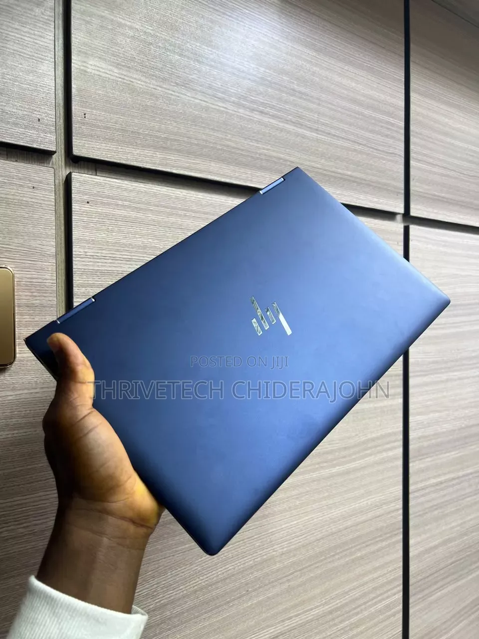 Laptops Dealer