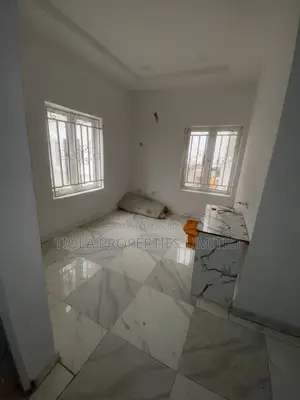 2bdrm Block of Flats in Wealth Estate, Sabon Lugbe for rent